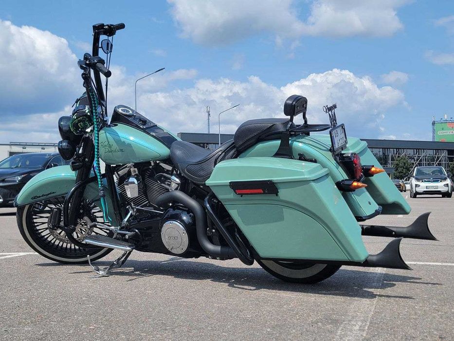 Harley Davidson Softail Deluxe Харлей Чикано стайл