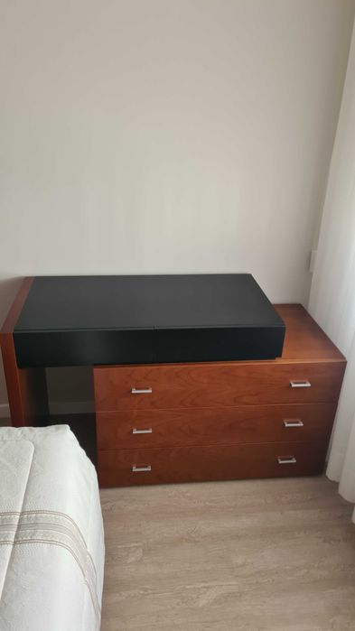 Móvel Cómoda para Quarto