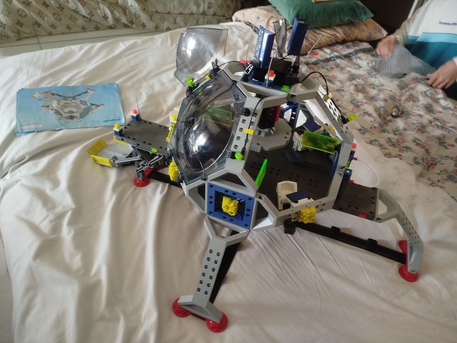 Playmobil 3079 space station  com caixa