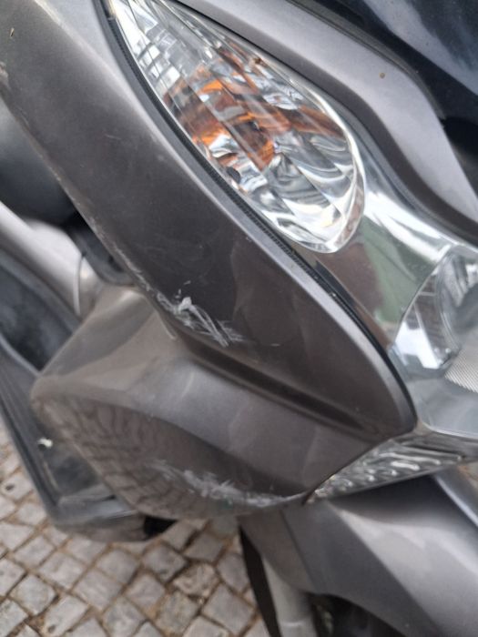 Honda PCX 125 2012 | 25.000 km | Revisões Honda | 1.200 € | Almada