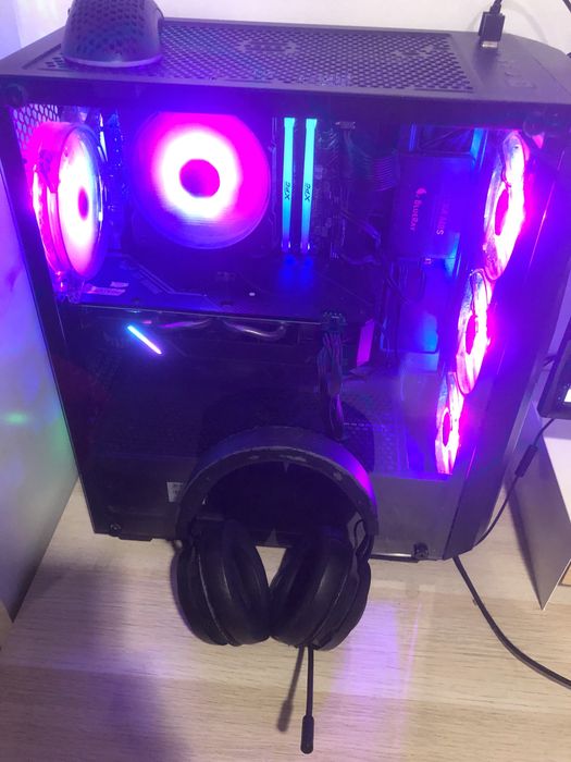 Complete Gaming Computer454056920179036162