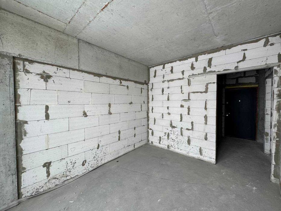 Продам велику 3-кімнатну квартиру в ЖК Гостомель Резідентс