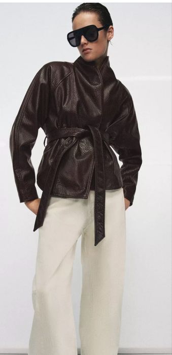 Куртка Zara нова