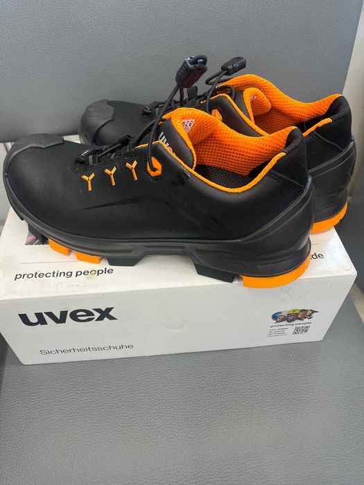 Buty UVEX nowe męskie