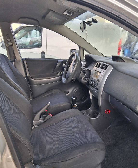 SUZUKI LIANA  ano 2006