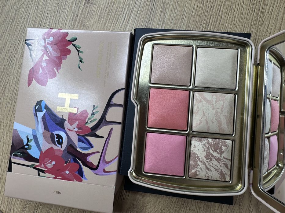 Nowa paletka Hourglass Deer