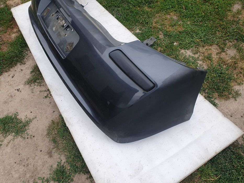 Zderzak tył tylny Renault Clio III 3  3 drzwi  06 rok