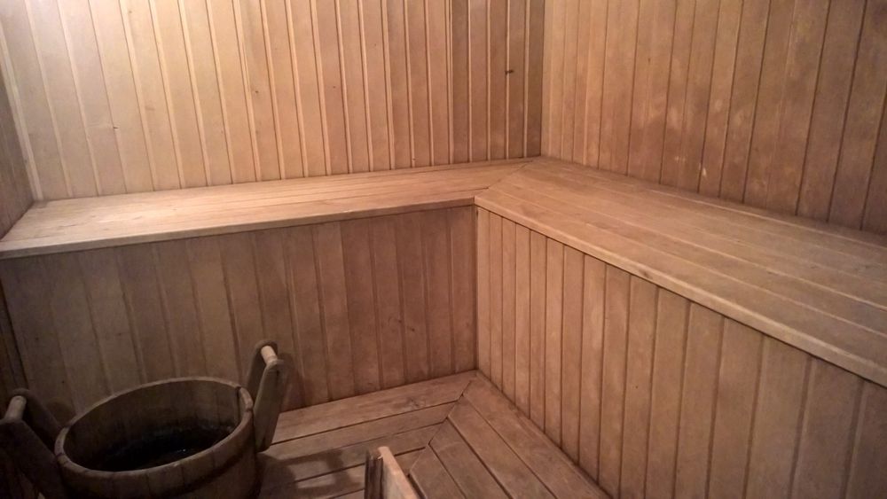 Оренда невеликого готельно - ресторанного комплексу