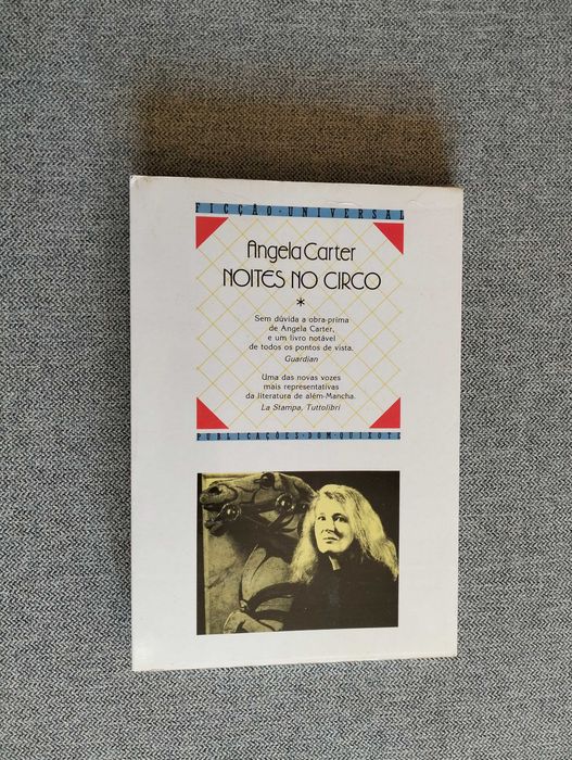Livro "Noites no circo" de Angela Carter