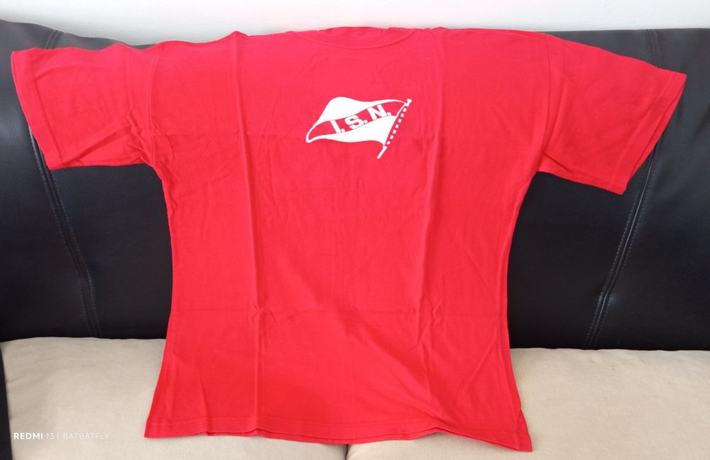 T-Shirt com publicidade original dos Cafés Delta