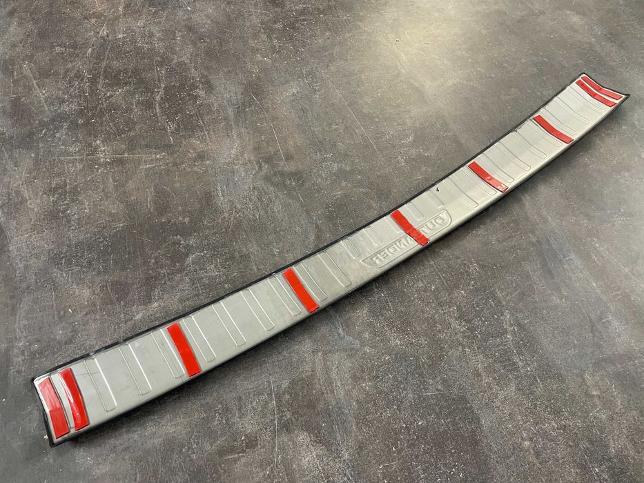 Mitsubishi Outlander 2013-2021 Накладка на задній бампер із загином