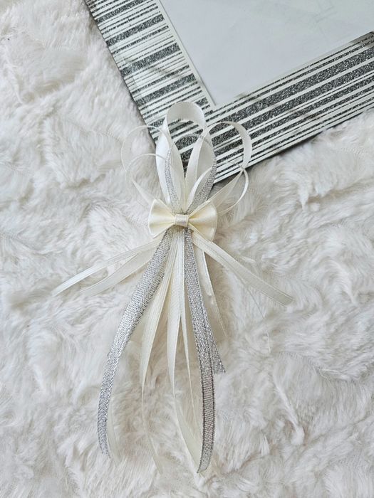 Kotyliony dla rodziców i świadków ecru srebrne