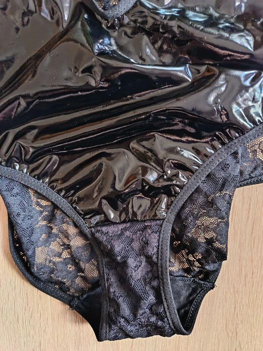 Bielizna erotyczna body roz.xl