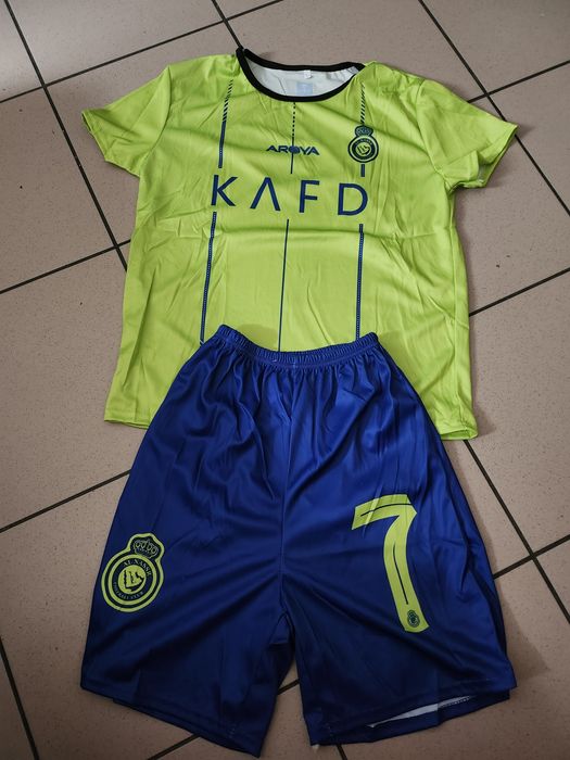 Strój Piłkarski Ronaldo #7 Al Nassr 128 cm Komplet Koszulka + Spodenki Dziecięcy