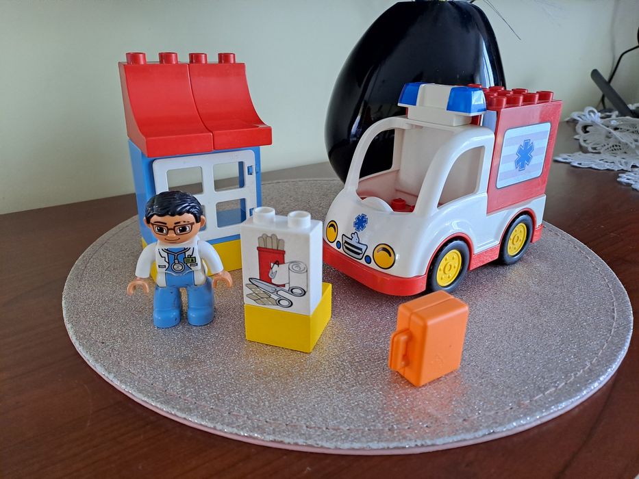 Lego duplo lekarz
