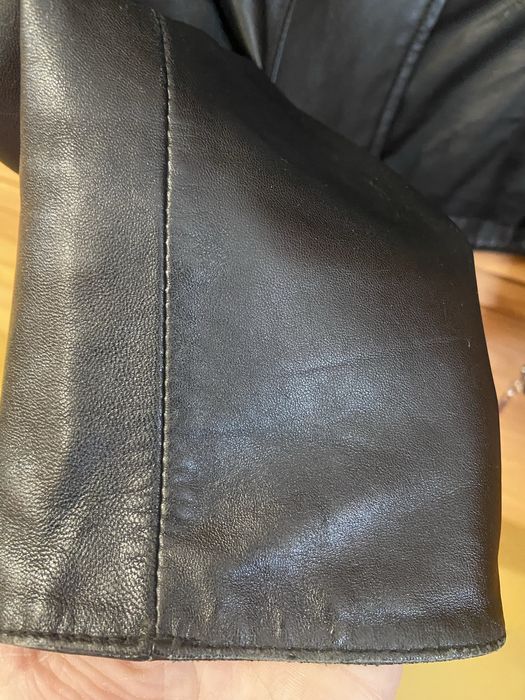 Щкіряний жіночий піджак