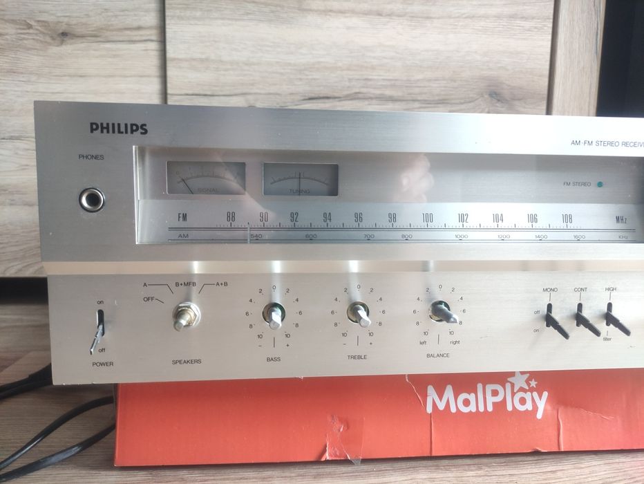Amplituner vintage Philips 22AH683/00