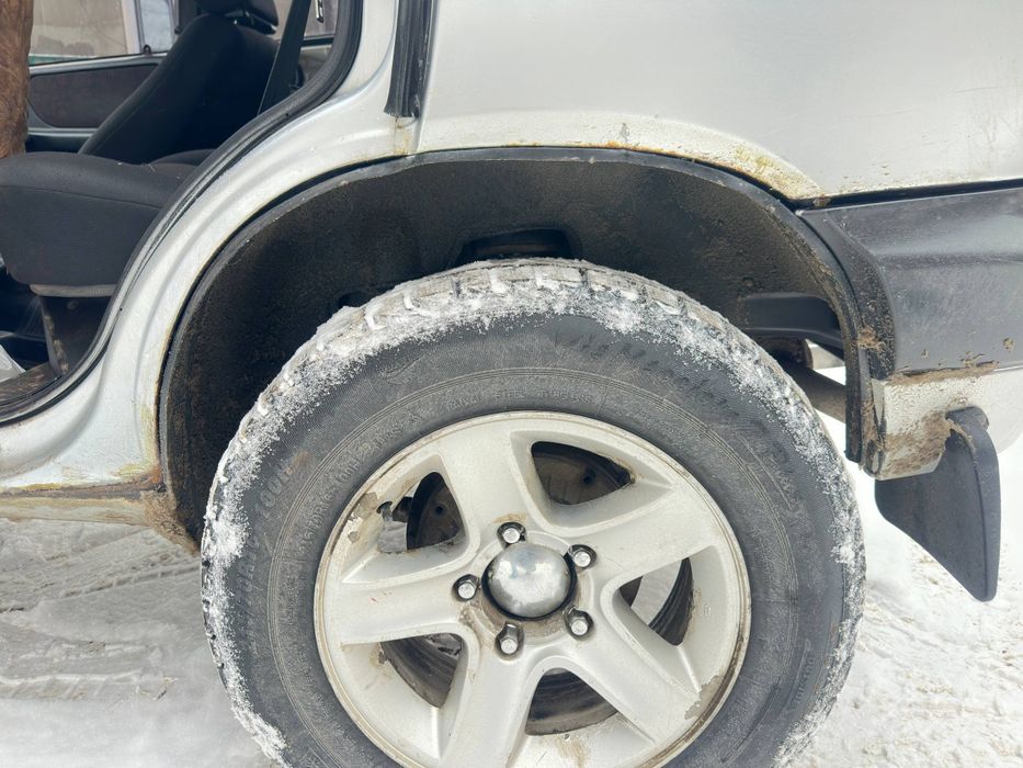 Продам ніва шевроле