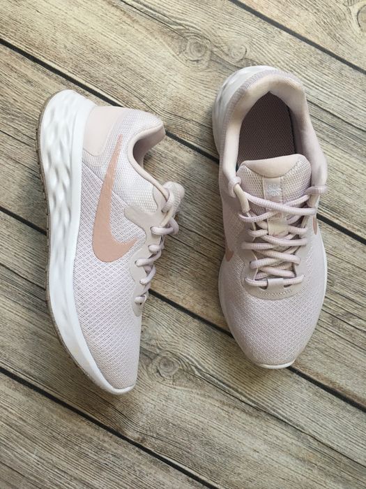 Кросівки Nike revolution 6 NN 38p. 24см