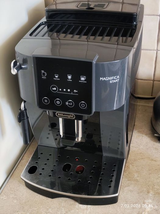 DeLonghi Ekspres