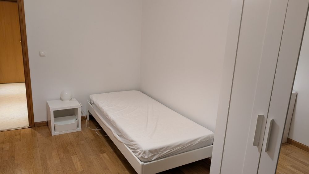Quarto com marquise (varanda fechada)