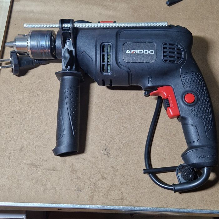 Wiertarka Udarowa 710W