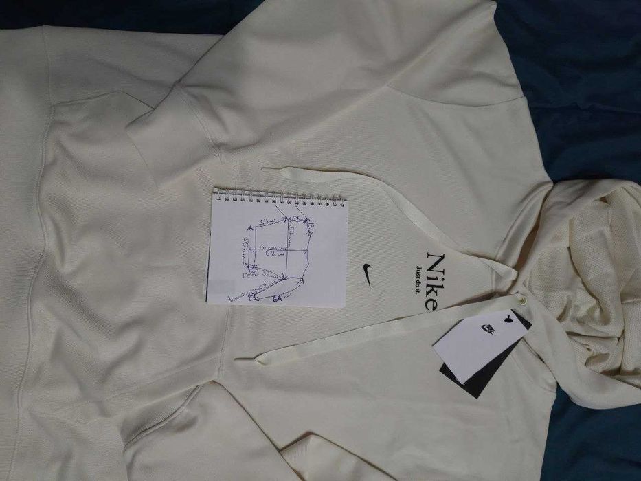 ХУДИ женское Nike Sportswear