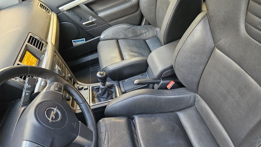 Fotele recaro opel vectra c gts HB hatchback liftback wnętrze skóra