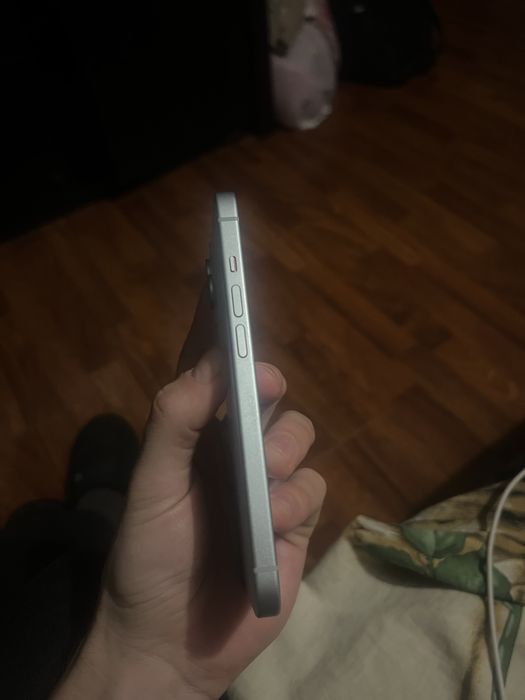 Iphone 15 128/gb neverlock как новый