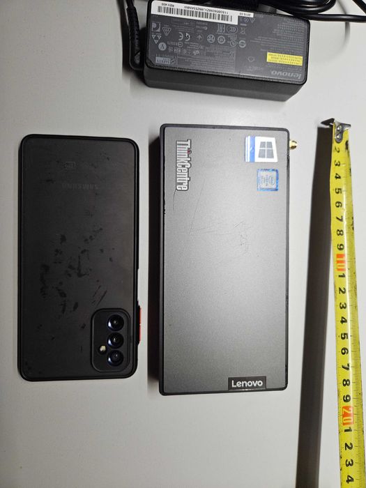 Lenovo ThinkCentre M90n-1 Tiny i5-8256U/8GB-DDR4/SSD M.2-256GB/Wi-Fi