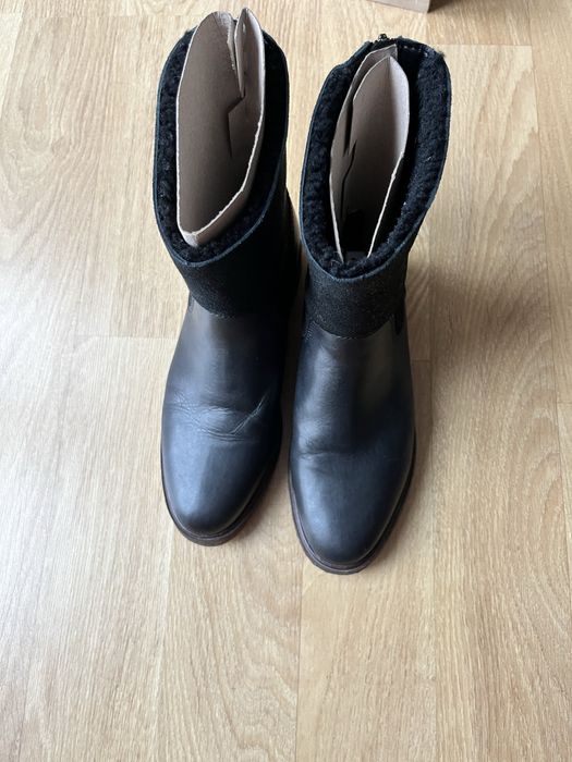 Зимові черевики шкіряні чорні Clarks  напівчоботи теплі