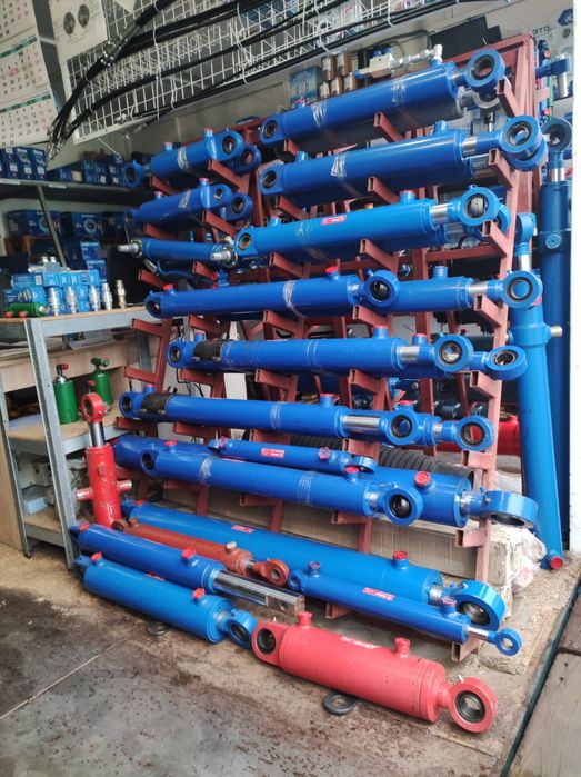 Гідроциліндр фронтального навантажувача КУН