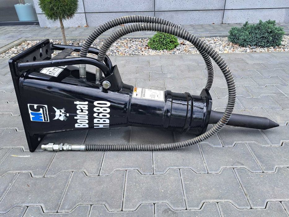 Młot hydrauliczny wyburzeniowy BOBCAT HB680 MS03 160kg do Bobcat E27