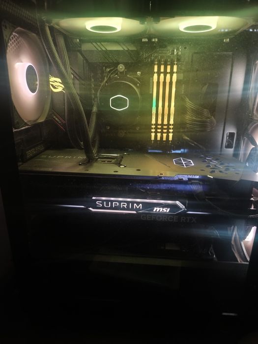 PC rayzen9 5950x gráfica rtx4080 16g