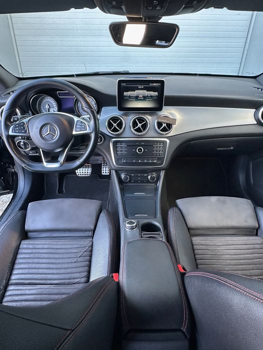 Mercedes CLA 220 AMG ( Trato de crédito)