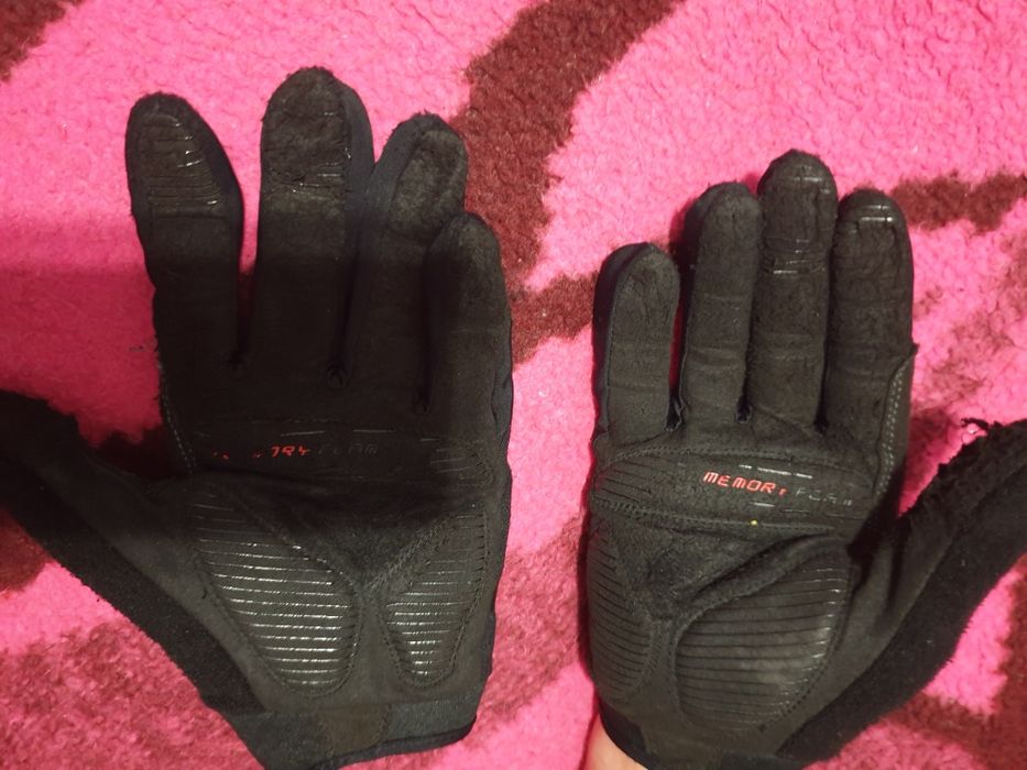 Велосипедні перчатки