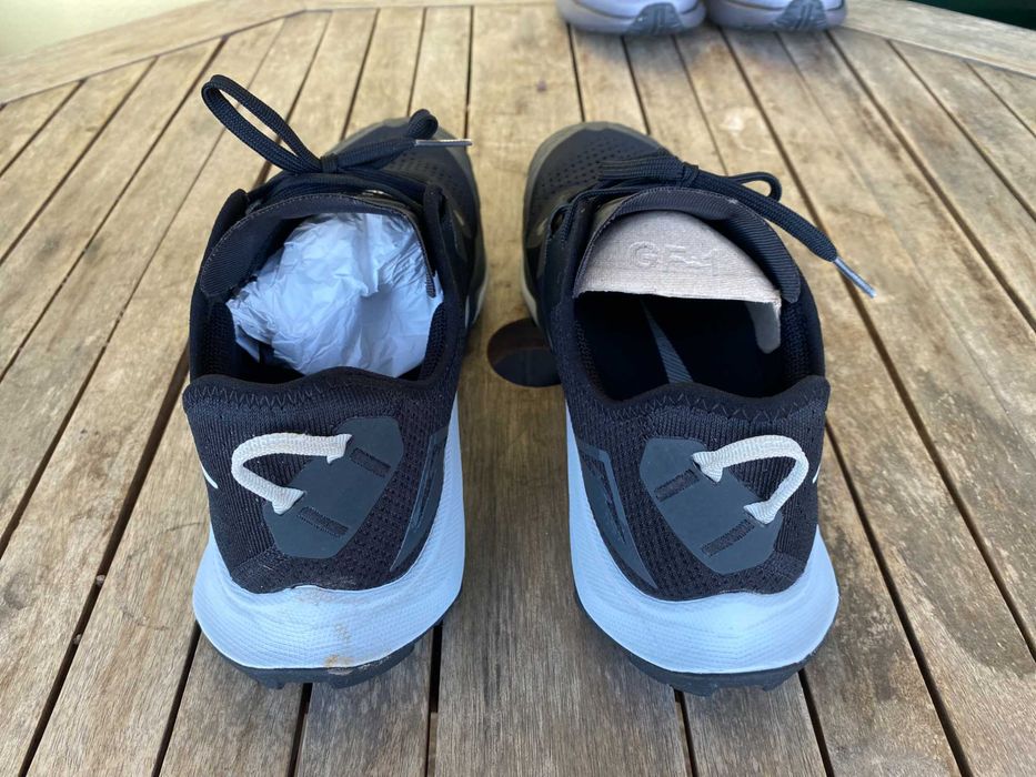 Nike Terra Kiger GF1 Trail Running Pretas – Excelente Estado