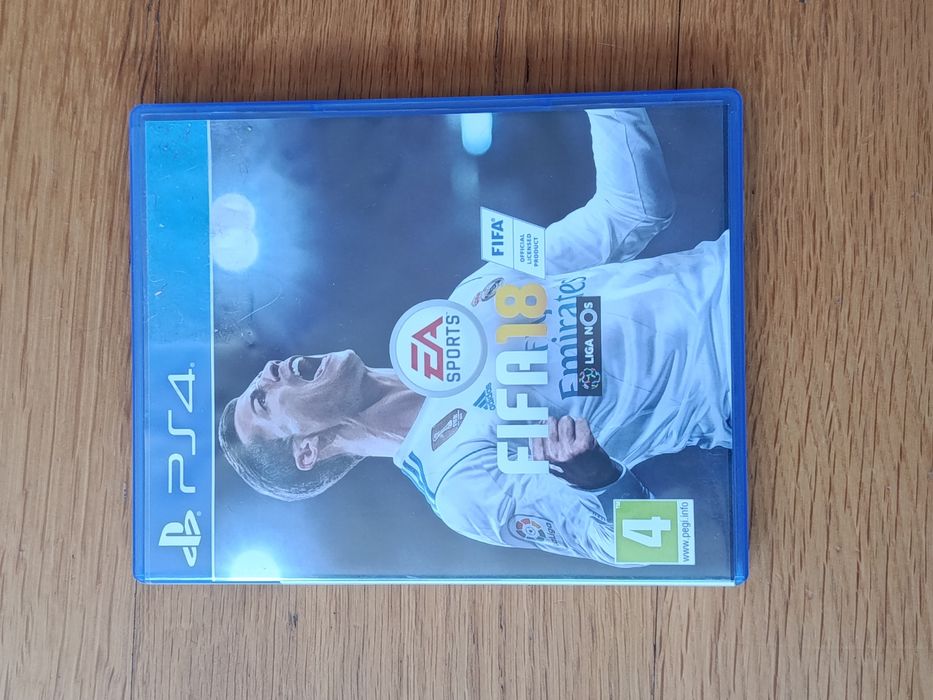 FIFA18 PS4 Como novo