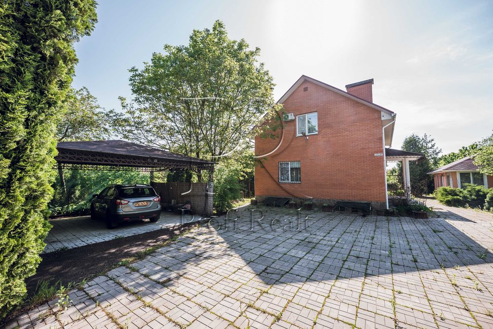 Продаж будинку 218 кв.м. в с. Осикове / Ясногородка, Макарівський район