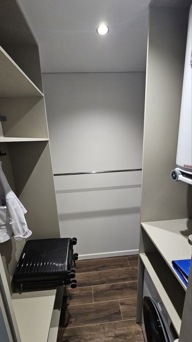 Оренда 1.5-кімн квартири в Parkland