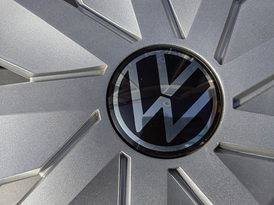 Kołpaki VW 16 cali bardzo ładne Org Nowe Logo Golf, Caddy, Passat