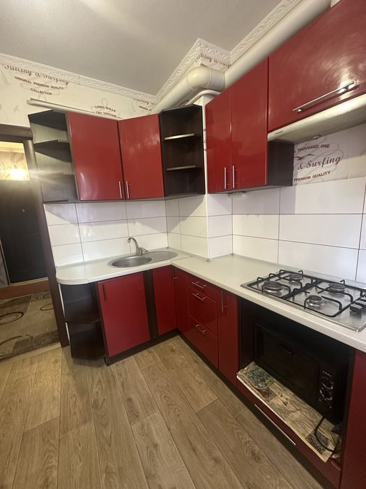 Продаж 1-оі квартири на Критому ринку