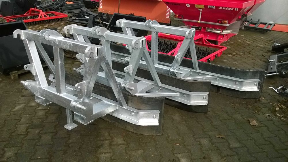 Zgarniacz obornika błota śniegu zboża lemiesz zbrojony