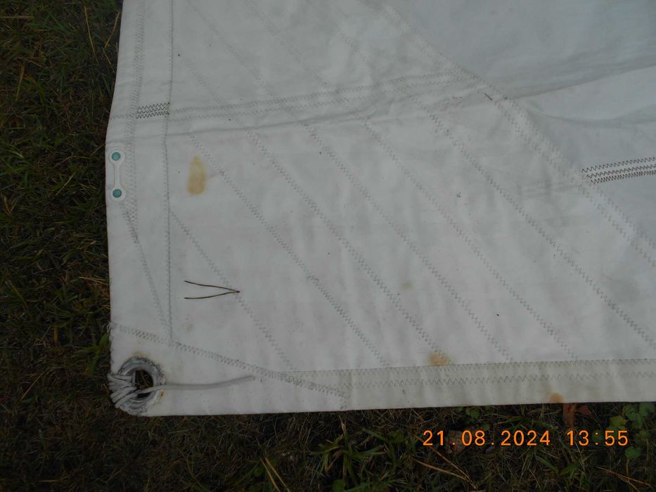 Sprzedam żagiel FOK na sztywny sztag  1015/388/930