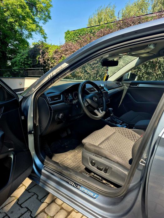 SKODA Superb 2.0 TSI
