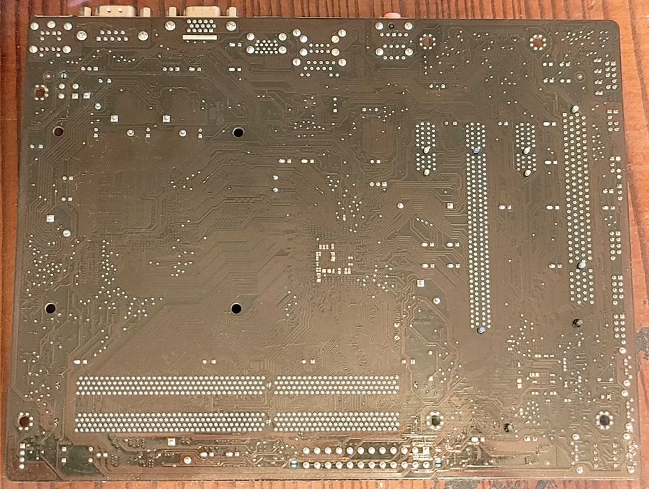 Материнська плата ASUS P5G41T-M LX3 DDR3 LGA775 1-2-4 ядра