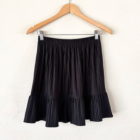 Трендова спідниця Zara