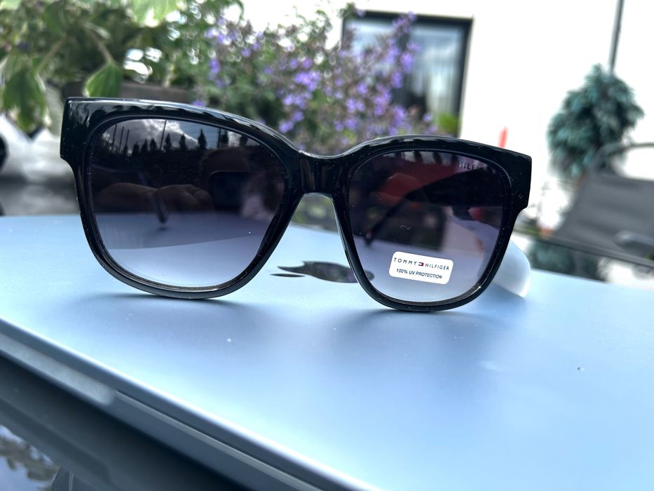Tommy Hilfiger okulary przeciwsłoneczne