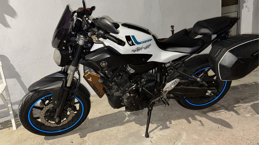 MT 07 2017 ABS - Com tudo em dia.