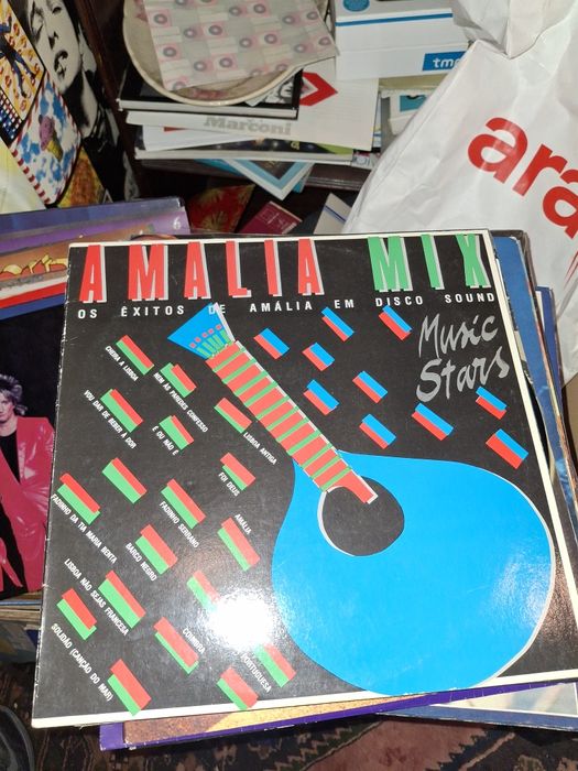 Bana Nat king cole rod stewart simon garfunkel Amália mix